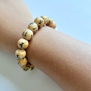 Asian Prayer Healing Stretch Chinese Bead  Good Fortune Bracelet (NWOT)